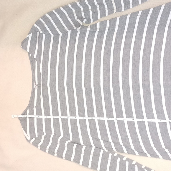Gray and white Striped Swing Dress w/ long sleeves Old Navy Women's size S tall - Picture 12 of 17
